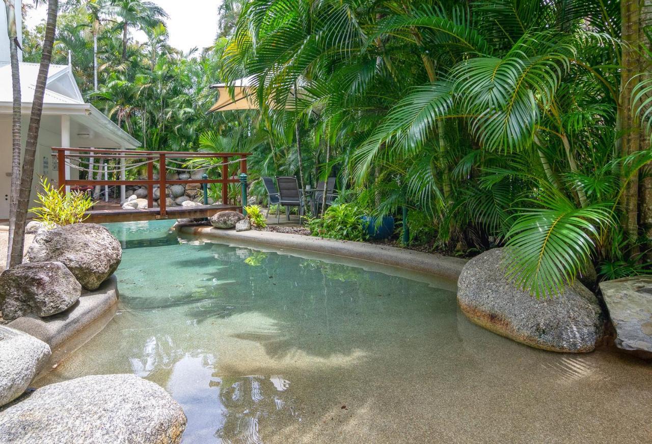 Seascape Holidays - Coral Apartments Port Douglas Exterior photo